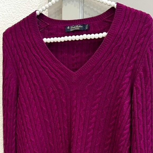 Brooks Brothers Italian Cashmere Cable Knit V Neck Sweater L Lg Scotland - Picture 2 of 5